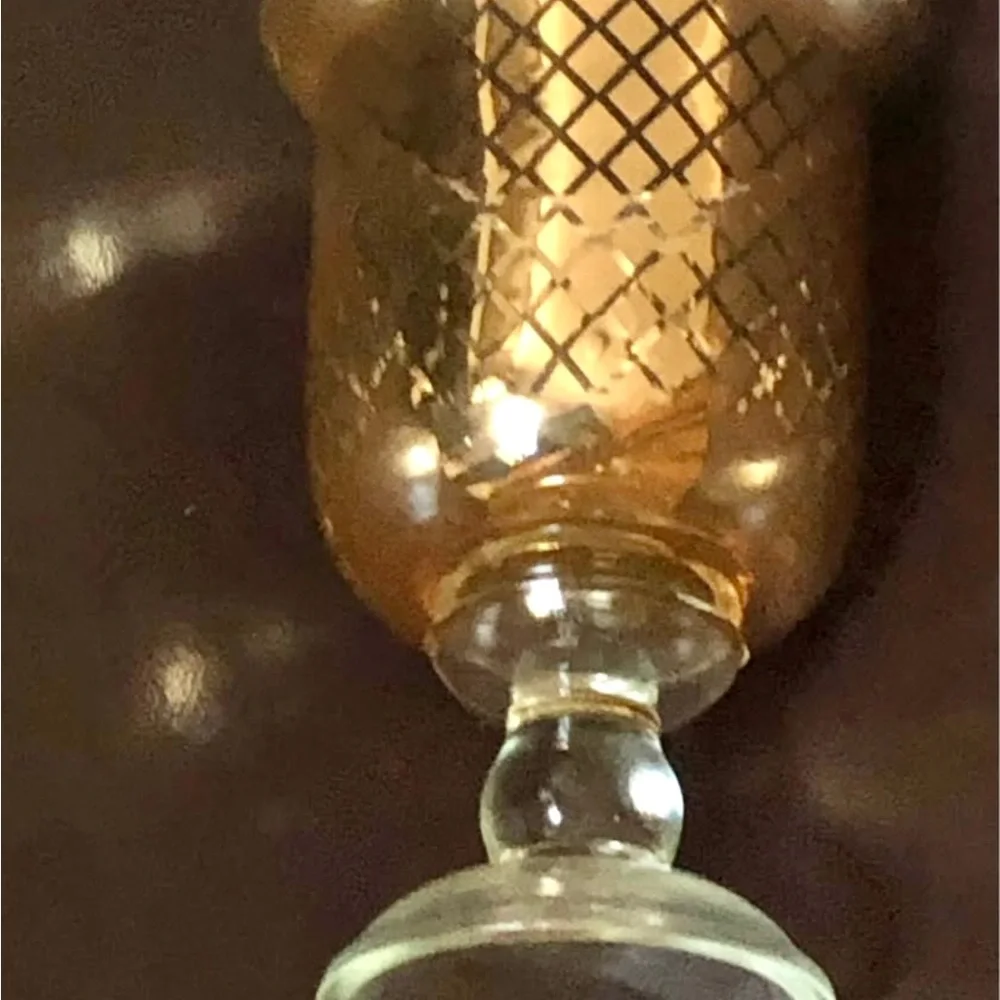 Vtg. Iridescent/Fluorescent Shimmer Diamonds Pedestal Glass Candle Holder